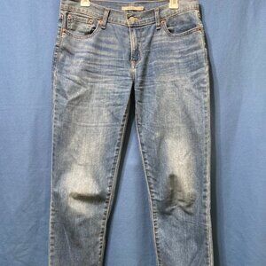Used Levi’s boyfriend ankle jeans size 28 good condition